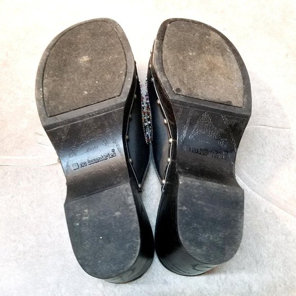 No Boundaries Womens Fire Size 7 Gray Slip On Beaded Platform Mules - Picture 10 of 11